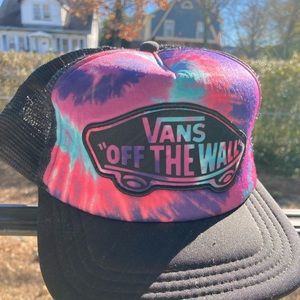 Blue/purple/pink tye dye vans hat. Adjustable